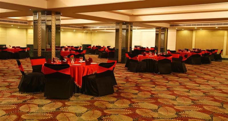 Continent Nakodar Hotel & Resorts Exterior foto